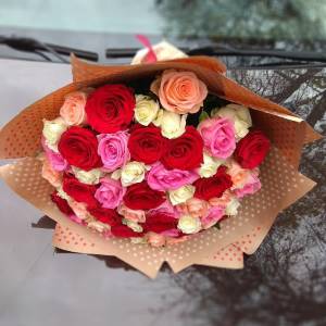 51 роза (40см) в крафте