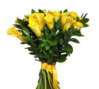 Букет из желтой каллы в рускусе