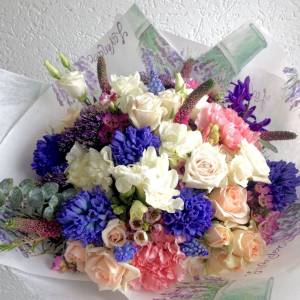 Букет с гиацинтами "Восторг"